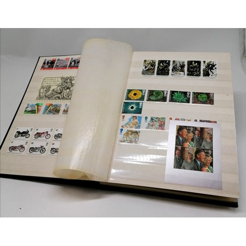 130 - Stockbook containing UM/M (MNH) GB commemorative stamp collection FV £260+