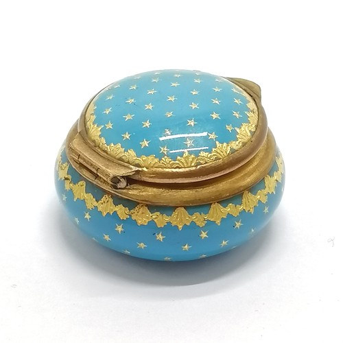 175 - Antique blue enamelled patch box with gilt metal mounts with gold star detail 3cm diameter- light ab... 