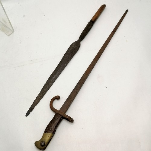 207 - Antique bayonet, spear head & shove ha’penny - all a/f