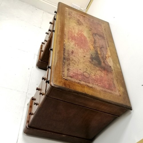 265 - Antique mahogany pedestal desk with china castors and red leather insert to top 107cm long x 67cm de... 