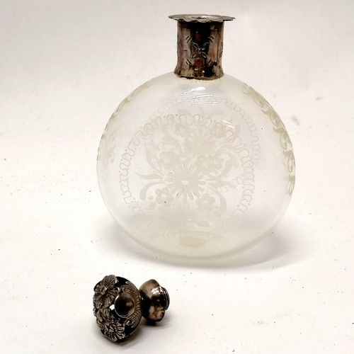 278 - Continental etched glass scent bottle with hallmarked silver collar and screwtop lid with flower det... 