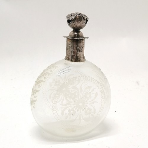 278 - Continental etched glass scent bottle with hallmarked silver collar and screwtop lid with flower det... 