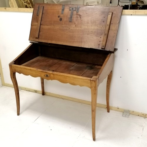 299 - Antique continental walnut clerks desk 115cm long x 65cm deep x 87cm high. Some staining to the top