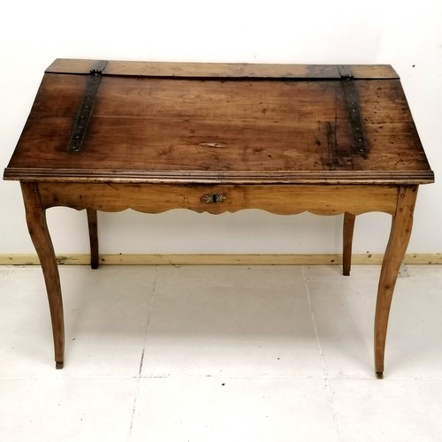 299 - Antique continental walnut clerks desk 115cm long x 65cm deep x 87cm high. Some staining to the top