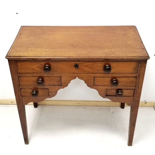 303 - Antique Mahogany low boy, with 4 short and 1 long drawer, 78 cms wide, 43 cms deep, 73 cms high inla... 