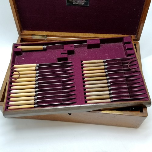 351 - 12 place setting silver plated canteen of kings pattern cutlery in original oak fitted box with bras... 