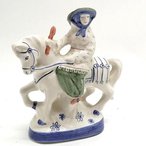 359 - Rye Pottery Chaucer’s Canterbury Tales : Wife of Bath figurine - 18.5cm high & no obvious damage