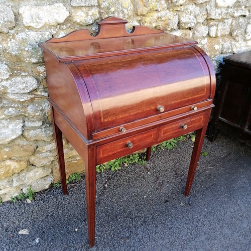 378 - Antique mahogany barrel fronted ladies desk. 75cm x 45cm x 104cm, some scratches to surface and smal... 