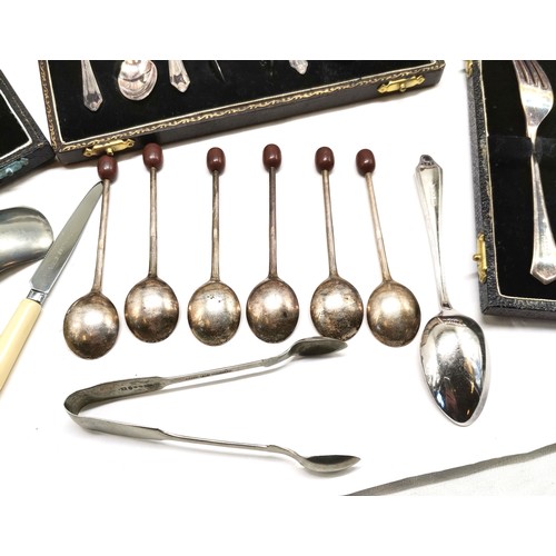 412 - Qty of plated ware inc cased cutlery, harlequin coffee bean spoons, largest set lacks 1 spoon t/w 4 ... 