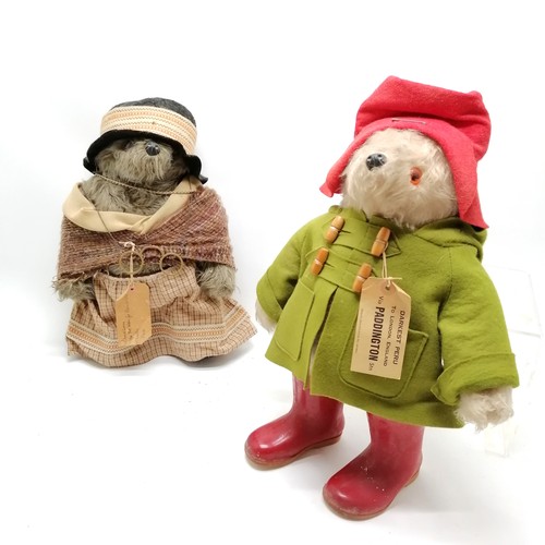 433 - Gabrielle designs Paddington bear (with green duffel coat & red wellington boots) + Aunt Lucy with g... 