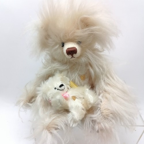 437 - 2 x Grisly mohair bears (smallest 15cm) t/w another bear