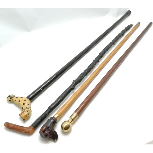 440 - 4 x walking sticks inc 1 with dogs head finial - 91cm long