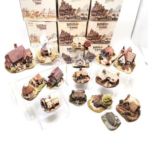 489 - 15 Lilliput Lane boxed buildings- Sumerr Haze, Preston Mill, Crown Inn, Lace Lane, Butterwick, Mrs P... 