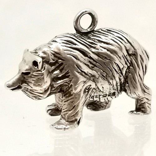 679 - Solid sterling silver bear charm / pendant - 18.7g