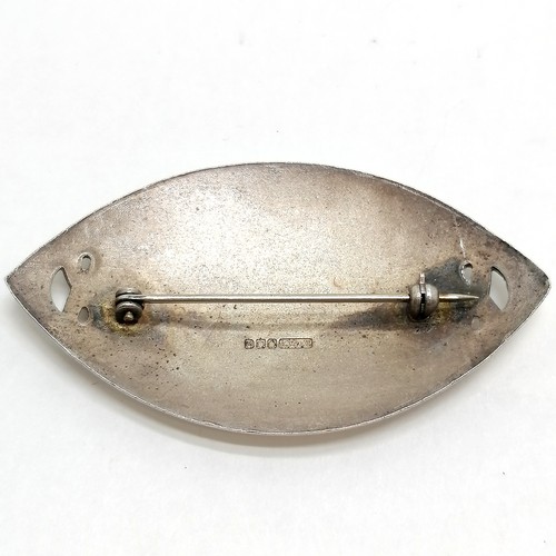 682 - Liberty & Co sterling silver oval brooch (6.5cm & 21g) in original pouch