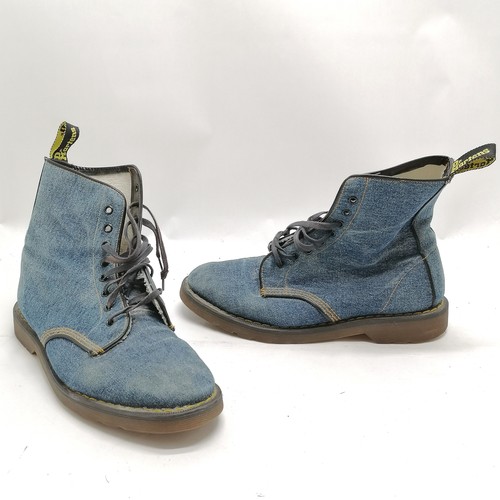 183 - Vintage pair of Dr Martens denim boots - sole length 31cm & in worn condition