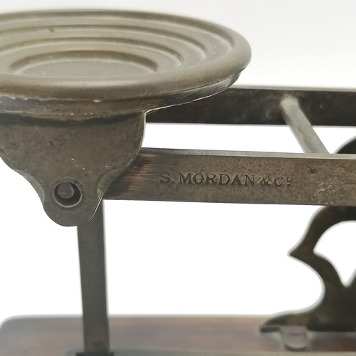 246 - C.1880 S Mordan & Co letter scales with weights - 26cm x 14cm x 13cm high