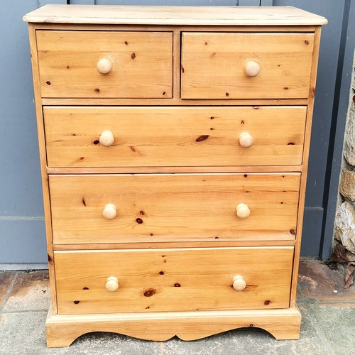 266 - Tall pine chest of drawers 45cm deep x 90 cm wide x 115cm high - in good used condition