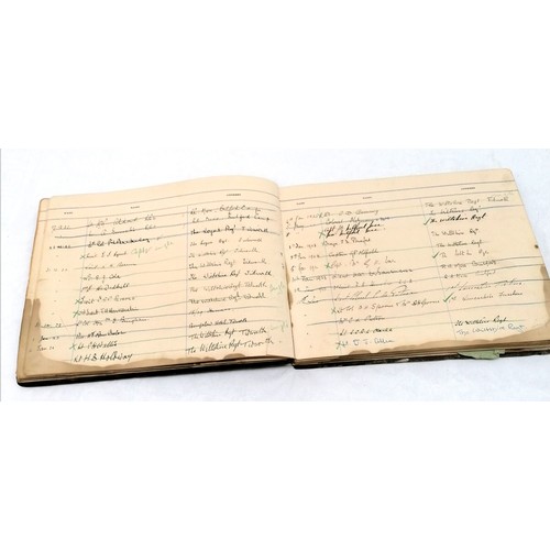 299 - Unique visitors book hand signed by many military officers / soldiers from different regiments datin... 