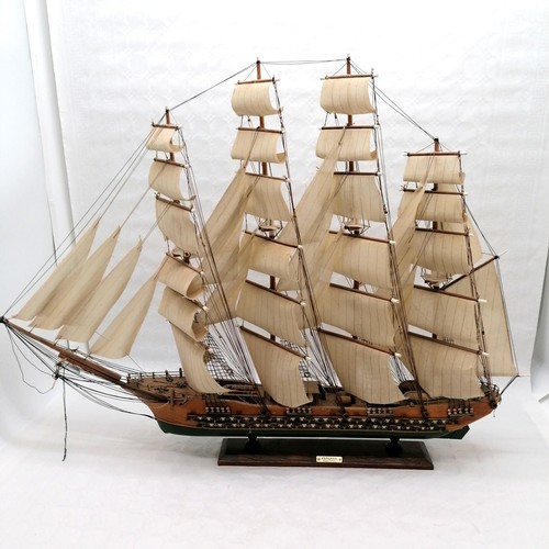 416 - Large scale model of Siglo XVIII Fragata 105 cm in width, 80 cm in height, 14 cm in depth.