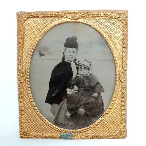 439 - 3 unframed antique Ambrotype early photographs depicting a family in a horse drawn cart and on a bea... 