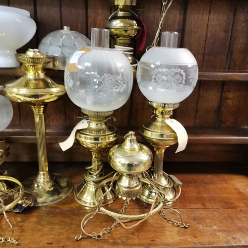 471 - Collection of various lamps and light fittings, Not tested.