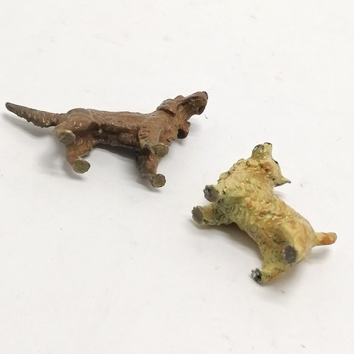 532 - 2 x cold painted bronze dog figures inc red setter (6.5cm across x 4cm high)