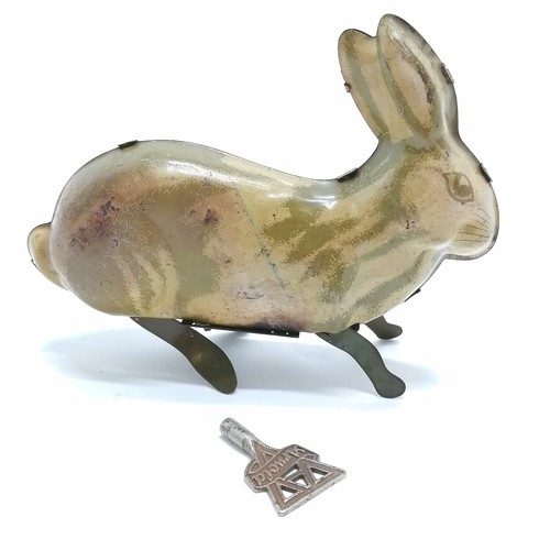 10 - Tin plate jumping rabbit / hare prov patent 4477 - 14cm long & has key & works at time of listing