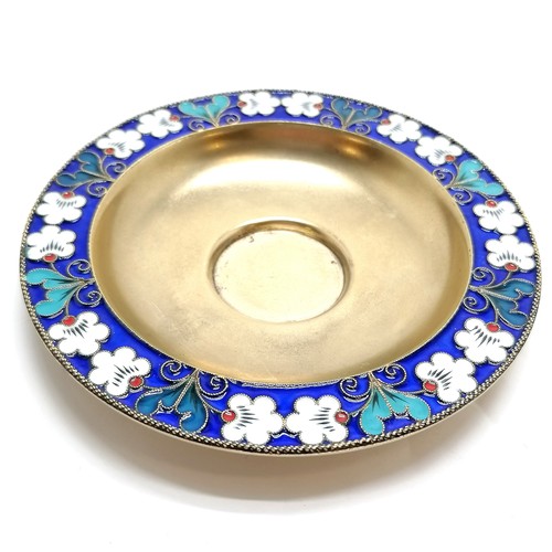 830 - Russian silver gilt saucer with enamel detail - 11cm diameter & total weight 108g