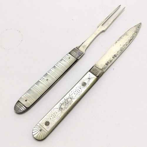 845 - 2 x antique matched fork / fruit knife with mother of pearl handles - fork 13.8cm long extended ~ kn... 