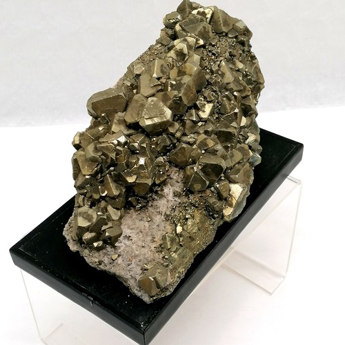 11 - Collection of assorted rocks and minerals, a large piece of Pyrite on a base, assorted pieces of gra... 