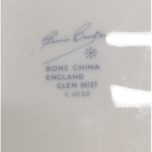 155 - Susie Cooper Glen mist comprising teapot, sandwich plate (22.5cm), 5 place setting - signs of wear t... 