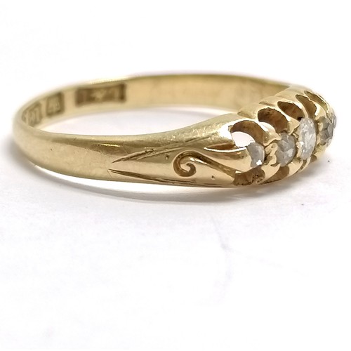 518 - Antique 18ct hallmarked gold 5 stone diamond ring - size K½ & 1.8g total weight