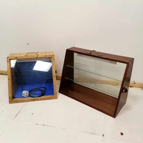 521 - 2 vintage wooden table display cabinets, the mahogany one has 2 shelves and Perspex doors to back 53... 