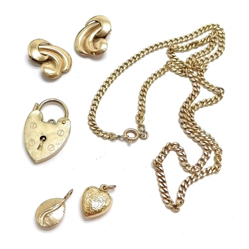 721 - 9ct marked gold neckchain (42cm), 9ct hallmarked gold padlock clasp, pair of 9ct clip-on earrings & ... 