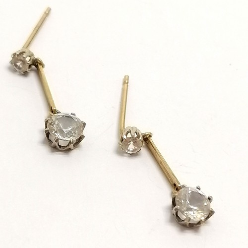724 - 9ct Chester hallmarked gold white stone set drop earrings - 2cm drop & 1.3g total weight