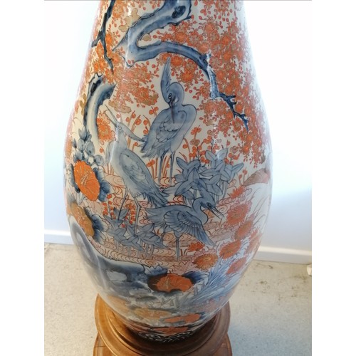 55 - Very large antique Japanese imari patterned vase (both sides decorated with birds / flowers / tree) ... 