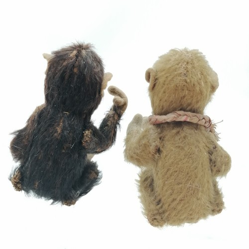 7 - 2 x antique jointed apes with poseable hands and glass bead eyes with mohair & felt bodies (15cm lon... 