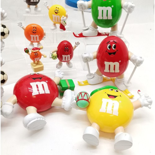 10 - Qty / collection of M&M's novelty sweet dispensers etc - tallest (clock) 25cm