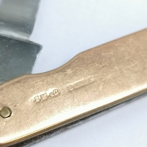 153 - Samuel Morden & Co. 9ct hallmarked Chester 1918 2 bladed penknife with 2 gold pull buttons to the bl... 