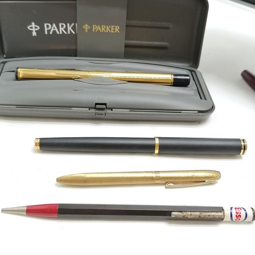 180 - 2 x boxed Parker pens T/W an esso advertising propelling pencil etc