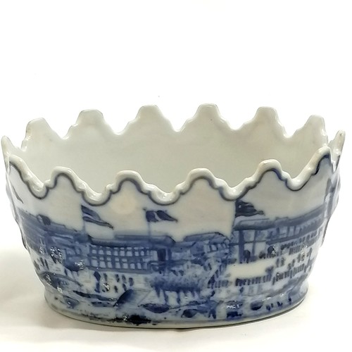 184 - Blue & white transfer decorated cache pot with exhibition detail with lion mask detail handles - 15c... 