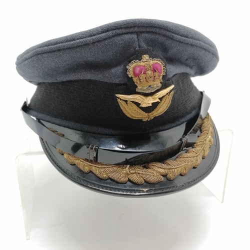 190 - Vintage RAF officers peaked cap