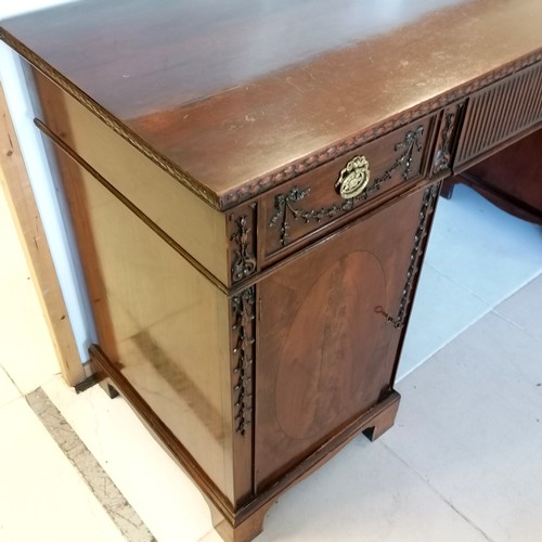 200 - Fitted twin pedestal sideboard containing qty of Garrards cutlery, 190 cm wide, 62 cm deep, 94 cm hi... 