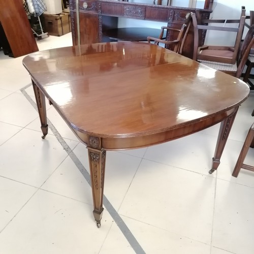 202 - Large mahogany dining table with 2 leaves, 122 cm wide, 244 cm length full extended, 76 cm high, t/w... 