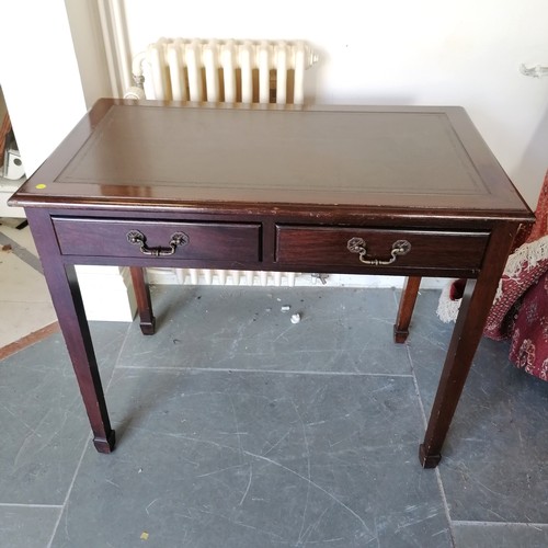 204 - 2 drawer mahogany side table with leather inset top, 91 cm wide, 53 cm deep, 77 cm high.