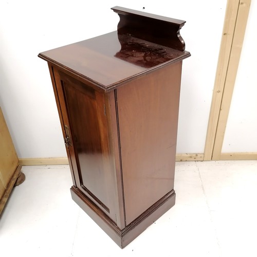 242 - Edwardian mahogany Bedside cupboard, 39.5 cm wide, 87 cm high, 35 cm deep, in good used condition.