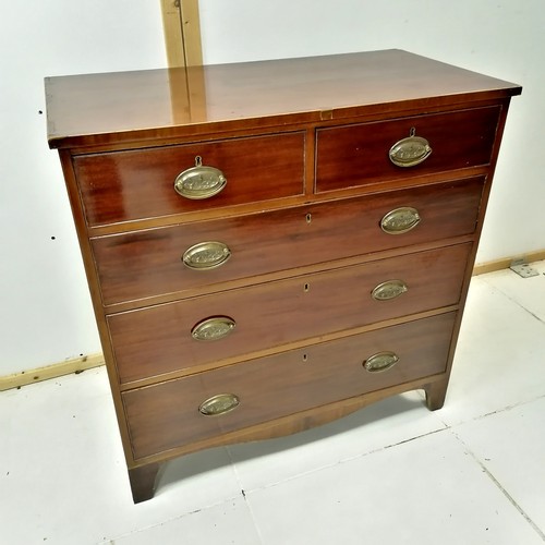 243 - Georgian mahogany chest of 2 short and 3 long graduated drawers, with boxwood string inlay to the to... 