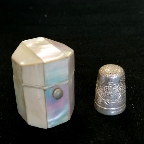 291 - Antique mother of pearl decorated thimble box (with Henry Griffith & Sons Ltd silver thimble) - 3.5c... 