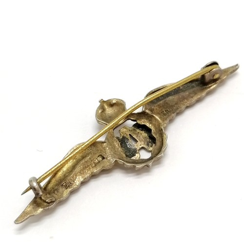 327 - Silver gilt RAF sweetheart brooch with enamel detail - 5cm & 3.7g